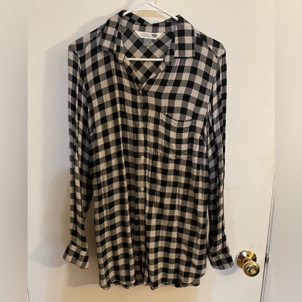 Old Navy Classic Fit Flannel Button Down